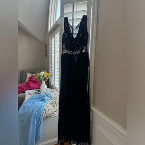 Never worn BCX navy blue prom/formal dress